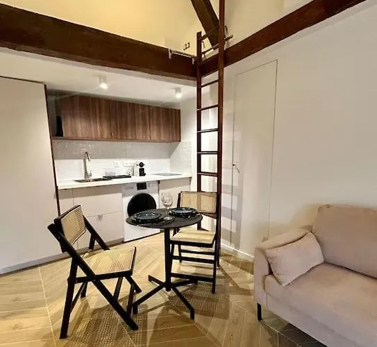 - Marais Apartmán *